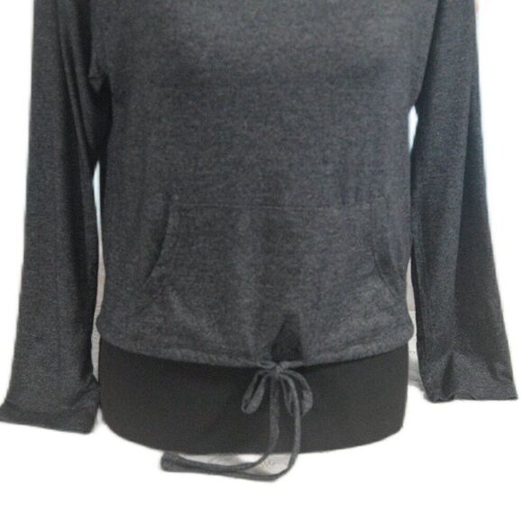 Caution to the Wind Top Sweatshirt Kangaroo Pocket Gray Size Small - Picture 2 of 5